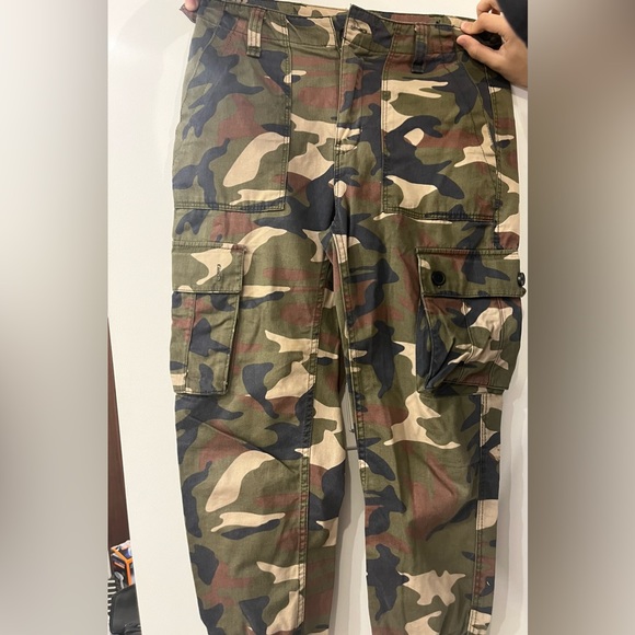 Military cargo pants - Picture 1 of 4